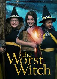 The Worst Witch 2017 Tainia Online Ellhnikoys Ypotitloys Seires Greek Subs