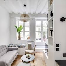 Épuré, il laisse place à la lumière qui pénètre parfaitement table rect. Deco Salon Gris Les Plus Belles Photos Cote Maison