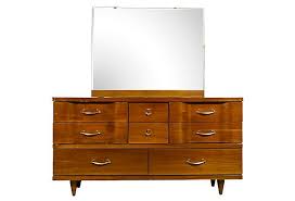 1960s Johnson Carper Mirrored Dresser On Onekingslane Com Dresser With Mirror Long Dresser Mid Modern