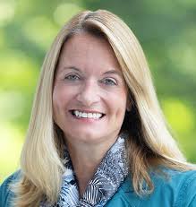 Jill Avery's Instagram, Twitter & Facebook