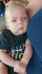 Vicki Chamlee's Instagram, Twitter & Facebook