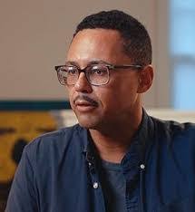 Samuel Herring's Instagram, Twitter & Facebook