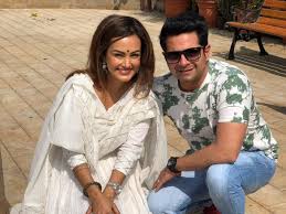 Starring manav gohil and rati pandey in the lead roles the show has been. Nilaaueny8vttm