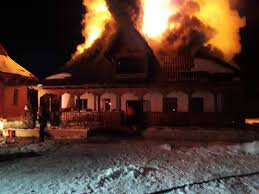 24 decembrie colinde de la mănăstirea paltin petru vodă. Update Foto Incendiu La MÄƒnÄƒstirea Petru VodÄƒ Monitorul De NeamÈ› È™i Roman