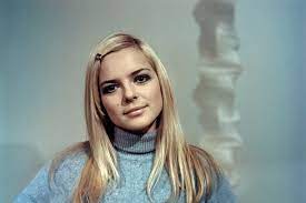 An interactive french reading exercise with clickable translations. France Gall Register The Times