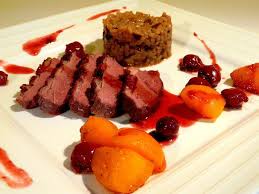 Magrets De Canard Aux Griottes Et Risotto Aux Champignons Des Bois Le Gars Astronomique Risotto Champignons Alimentation Magret De Canard