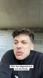 Justin Mizell's Instagram, Twitter & Facebook