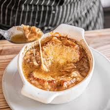 Joshua Weissman On Instagram Thicc N Rich Just Like We Like Em I M Talkin About French Onion Soup Btw New Video French Onion Soup French Onion Onion Soup