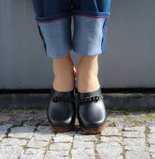30 Sale Black Clog Sandals With Black Decorative Chain Etsy In 2020 Wooden Clogs Sandals Clogs Clog Sandals