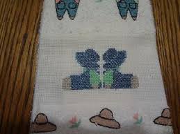 The items are produced by jack dempsey and tobin priced from $8.05 to $23.19. Sam Hawkins Cross Stitch Kitchen Towels Pattern On Popscreen