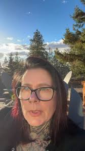 New Light Language video! To help you anchor in the new energies: for you,  for the new year, for the year of the fire horse, for the Earth. Happy  Holidays everyone! 💫