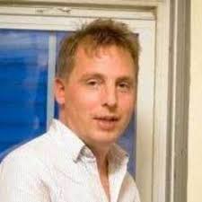 Tim Beckett (@tim_beckett)