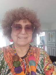 Most girls carry a stanley. I carry a glóck we are not the same 🙂‍↔️🥰!