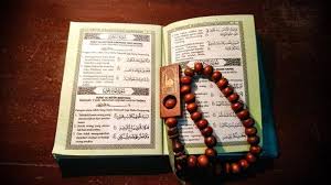 Ini diturunkan di mekah sehingga dinamakan surat makiyah. Surat Al Maun Lengkap Arab Latin Dan Artinya Tribun Jateng