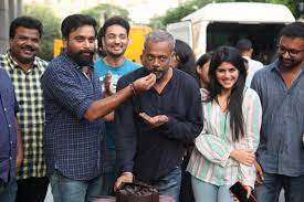 Gauthamvasudevmenon On Twitter Enpt And It S A Wrap Finally Thank You Dhanushkraja Very Special Thanks To Sasikumardir For Going Out Of His Way To Accommodate Us And Of Course The Beautiful Akash Megha