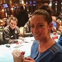 Karen Panza's Instagram, Twitter & Facebook