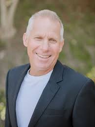 Gary Wolfe Real Estate Associate in Westlake Village California