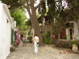 Stück für stück wurde es zu diesem haus ausgebaut. Bilder Haus Von Dali In Port Lligat Haus Von Dali Cadaques Costa Brava Spanien