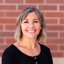 Jessica Krawczyk's Instagram, Twitter & Facebook