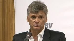 Renan dal zotto, técnico da seleção de vôlei, deixa cti e segue em boa recuperação. Renan Dal Zotto Alchetron The Free Social Encyclopedia