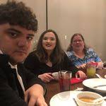 Stacy Dillehay's Instagram, Twitter & Facebook