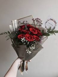 Di manapun anda berada, bunga adalah benda universal untuk menyampaikan ucapan cinta, terima jadi, anda tak lagi perlu mencari toko bunga di surabaya secara offline. Toko Bunga Surabaya Murah Toko Bunga Di Surabaya Kayoon Florist