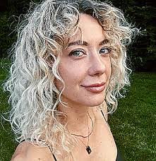 Alisha Polley's Instagram, Twitter & Facebook