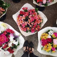 Call your local patterson, ca florist and send a gift of flowers along with warm holiday wishes for christmas, dec 25th, 2021. Flowers News Tips Guides Glamour