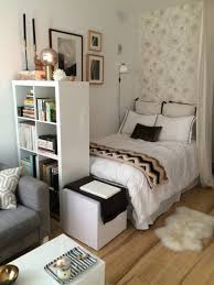 How To Decorate Your Bedroom Theme It Around Your Personality Arts And Classy Apartment Decor Small Bedroom Home Decor