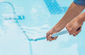 Prix D Entretien D Une Piscine Cout Tarif Guide Decembre 2020