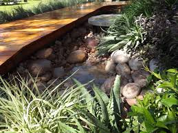 Plants that have symmetrical or distinct growing forms and sculptural silhouettes Dishy Rock Garden Designs Amazing Ideas With Green Walls And Vertical Gardens