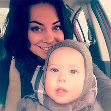 Певица умерла после продолжительно болезни, у нее остался маленький сын. Sestra Zhanny Friske Opublikovala Video Na Kotorom Syn Pevicy Platon Zovet Mamu Vokrug Tv