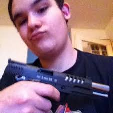 Rusch Aaron (@RuschAaron)