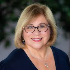 Susan Keleher's Instagram, Twitter & Facebook