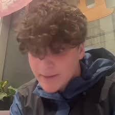 Cassandra Jasper's Instagram, Twitter & Facebook