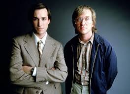 Билл гейтс, как любая незаурядная личность, неоднозначен. Stiv Dzhobs I Bill Gejts Otpravilis Na Brodvej