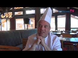 Responsable d'un restaurant par exemple. Le Metier De Chef De Partie Buffet Froid Youtube