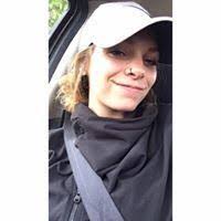 Jade Hummel's Instagram, Twitter & Facebook