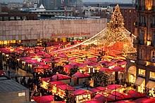 Aufgrund der großen nachfrage öffnen manche weihnachtsmärkte schon mitte november. Weihnachtsmarkt Wikipedia