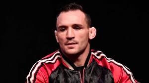 He is currently under contract with bellator fighting championships where he is the former bellator lightweight champion. Ufc 262 Charles Oliveira Vs Michael Chandler Date Fight Time Odds Tv Channel And Live Stream Dazn News Germany