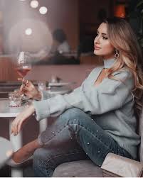 Glass Of Wine Is Always A Good Idea Right Tag A Friend B Cozy Fashion Fashion Fashion Looks