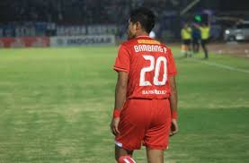Bambang pamungkas (lahir di salatiga, jawa tengah pada 10 juni 1980) adalah seorang pemain sepak bola indonesia. Pesan Penting Bambang Pamungkas Jelang Persib Vs Persija Bolatimes Com
