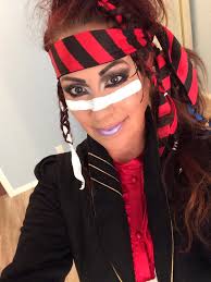 Top from left to right here goes. If I don't remember your name I'm sorry  it's been 40 years.😳 Gina, Margie, Kathy, carmen, Irene, Lupe, Rita,  Eddie, ray, Sergio, Eric, Felipe, Ray,