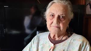 Alicia Simón: «Los artistas de los teatros de Zaragoza venían a bañarse a  la piscina de Torrero»