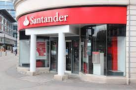 Is an fdic insured bank located in wilmington and has 88908770 in assets. Santander Uk To Close 140 Branches Including 14 In London Santander London