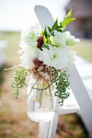 Wedding Aisle Decor Ceremonie Bouts De Bancs Decor Wedding Ceremony Flower Arrangements Wedding Ceremony Flowers Ceremony Flowers