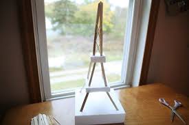 Instructions On How To Build An Eiffel Tower Made From Toothpicks Or Popsicle Sticks Ehow Eiffel Tower Craft Building Crafts Eiffel Tower