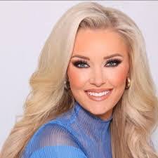 Maryanne Carson's Instagram, Twitter & Facebook