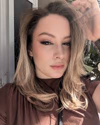 Monique Ruiz's Instagram, Twitter & Facebook