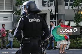 Born in salvador, bahia, and a distinguished and staunch defender of civil liberties and the abolition of slavery in brazil, barbosa would go on to represent brazil in the second hague convention, argued for brazil's participation in world. Psp Deteve 10 Pessoas Em Manifestacao De Apoio A Juiz Negacionista Direito Pt O Seu Portal De Direito